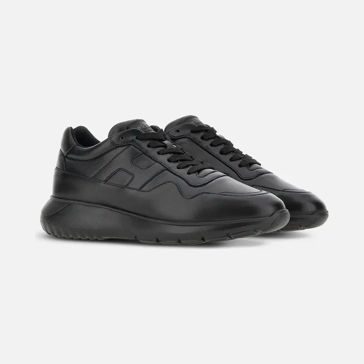 Hogan Interactive³ Black (HXM3710CP50LE9B999)