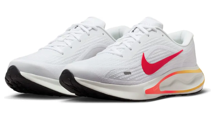 nike-journey-run FN0228-110