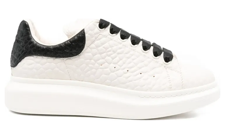 Alexander Mcqueen Oversized Textured Leather “White” (807881 WHAEG 9079)