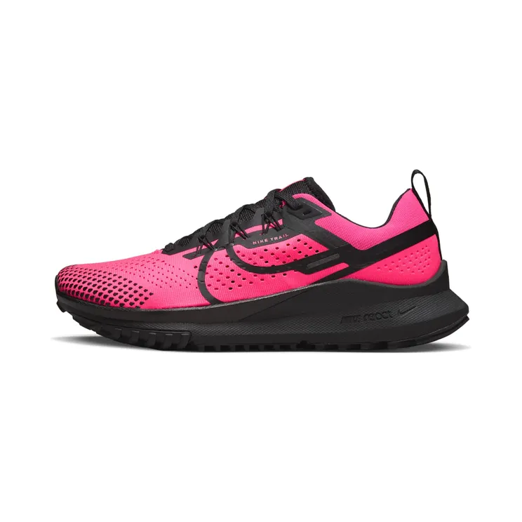 Nike React Pegasus Trail 4 “Hyper Pink / Black” (DX8944-600)