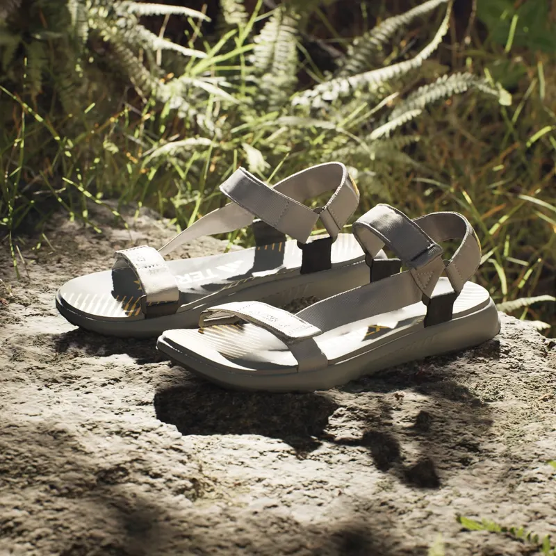 adidas Terrex Hydroterra Light Sandals Charcoal Solid Grey Charcoal Semi Spark (IF3103)
