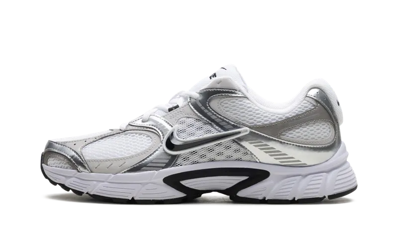 Nike V5 RNR “White Vast Grey College Grey Black” (HJ5228-104)