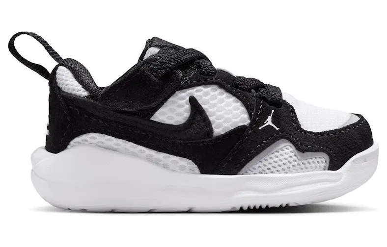 Jordan CMFT Era Black White (HQ0508-001)