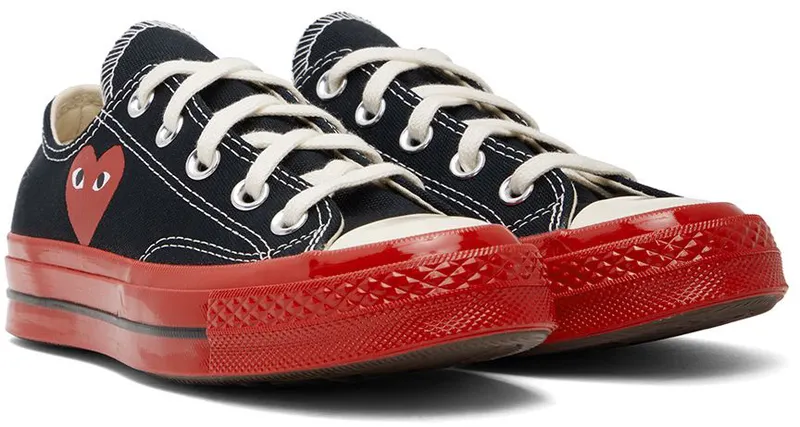 Comme des Garçons Play Off-White & Red Converse Edition Chuck 70 Low-Top Sneakers (P1K123)