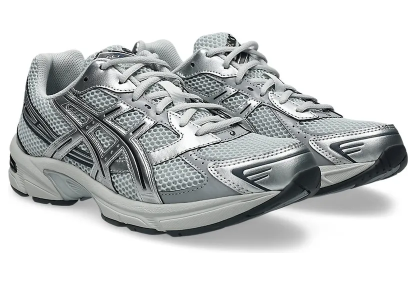 Asics Gel-1130 “Glacier Grey Pure Silver”: grijs dat alles matcht (2)