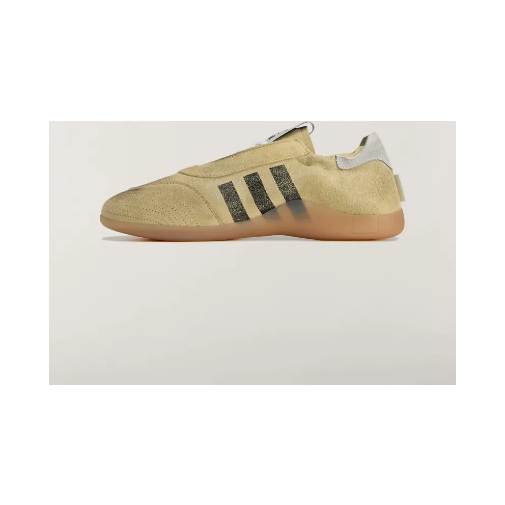Adidas Taekwondo Mei “Song of the Mute – Cream White” (HP3516)