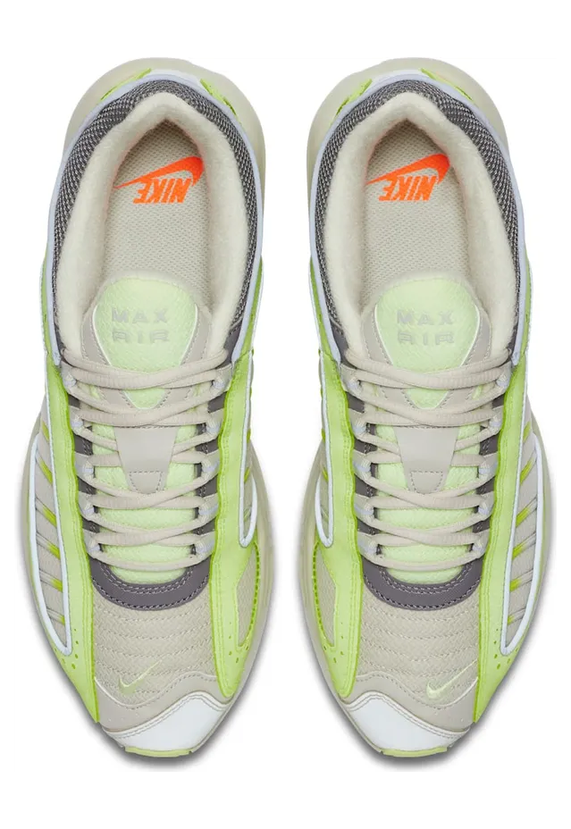 nike-air-max CJ0784-700