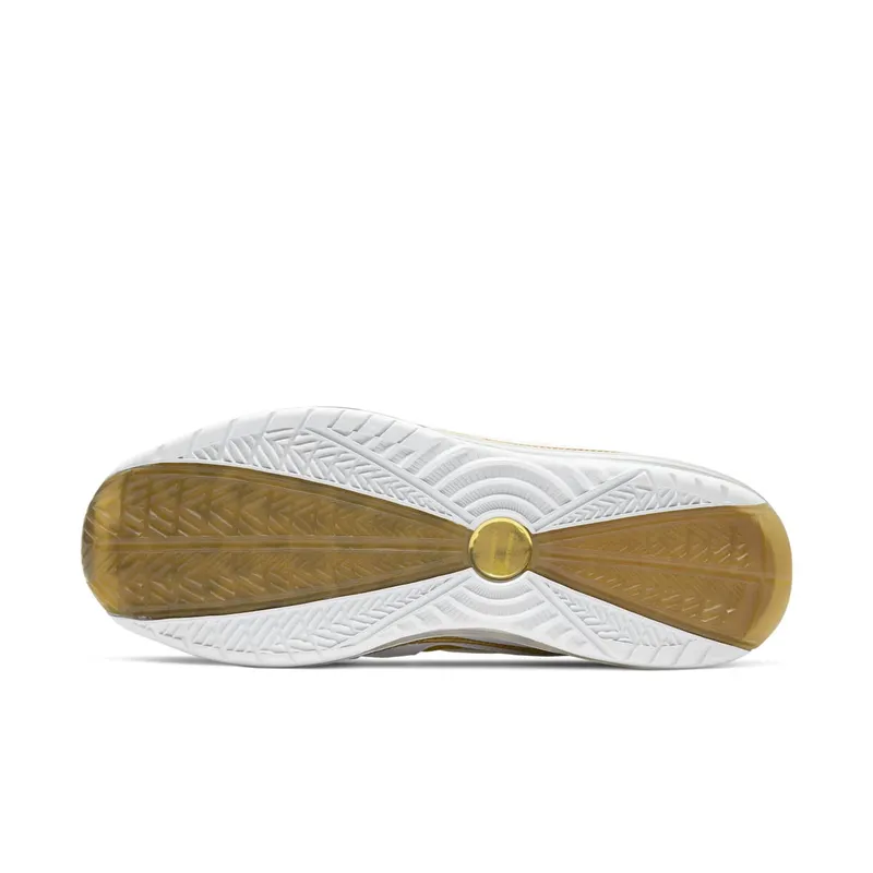Nike LeBron 7 China Moon (2020) White/White-Metallic Gold (CU5646-100)