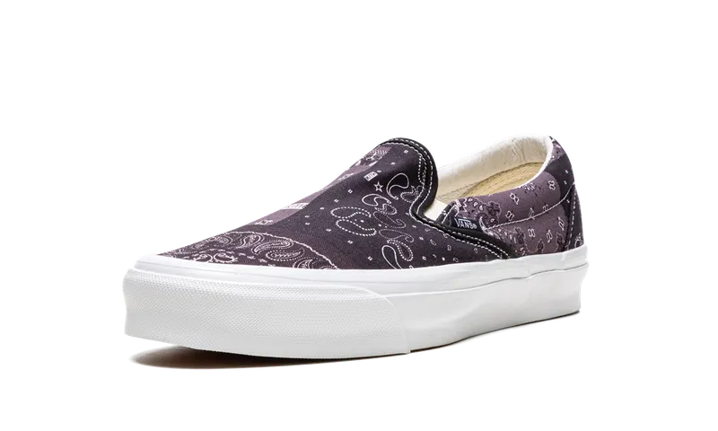Vans OG Classic Slip-On “Kith – Moonless Night Bandana” (VN0A45JK6CH)