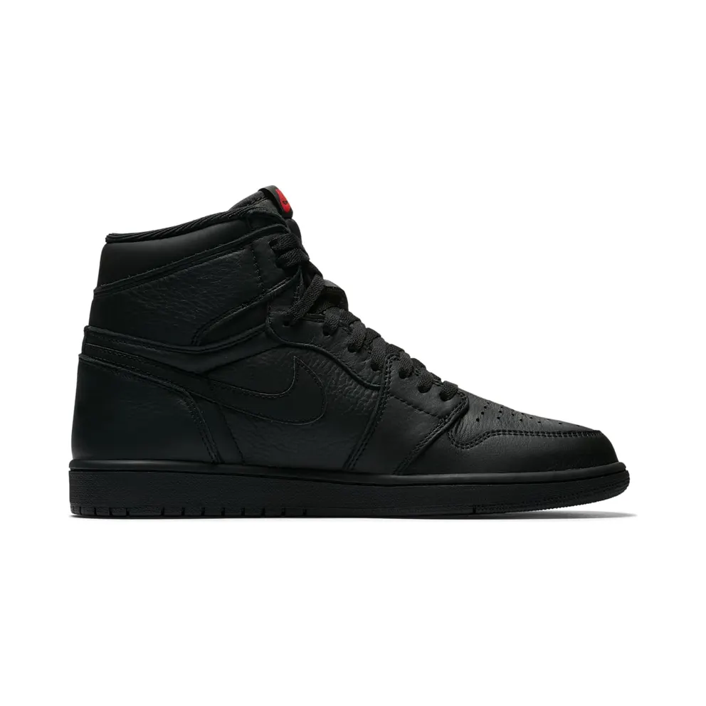 Jordan 1 Retro High OG Black Black/University Red (555088-022)