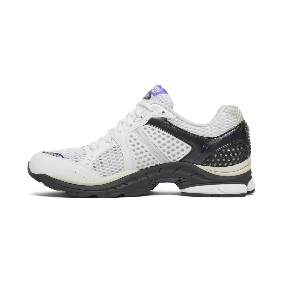 SAUCONY ProGrid Triumph 4 “White / Night Sky” (S70704-24)