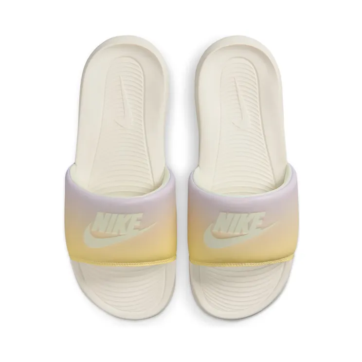 nike-slippers CN9676-107