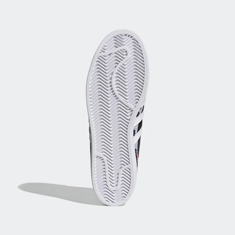 adidas Superstar Core Black / Cloud White / Gold Metallic (FX5559)