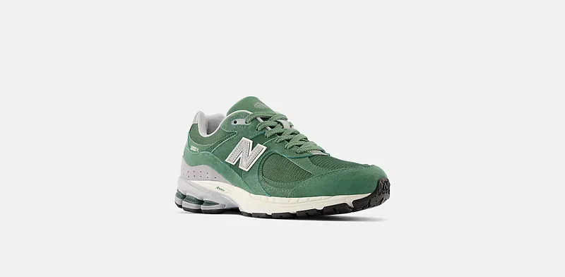 New Balance 2002R “Jade Green” (M2002RHW)