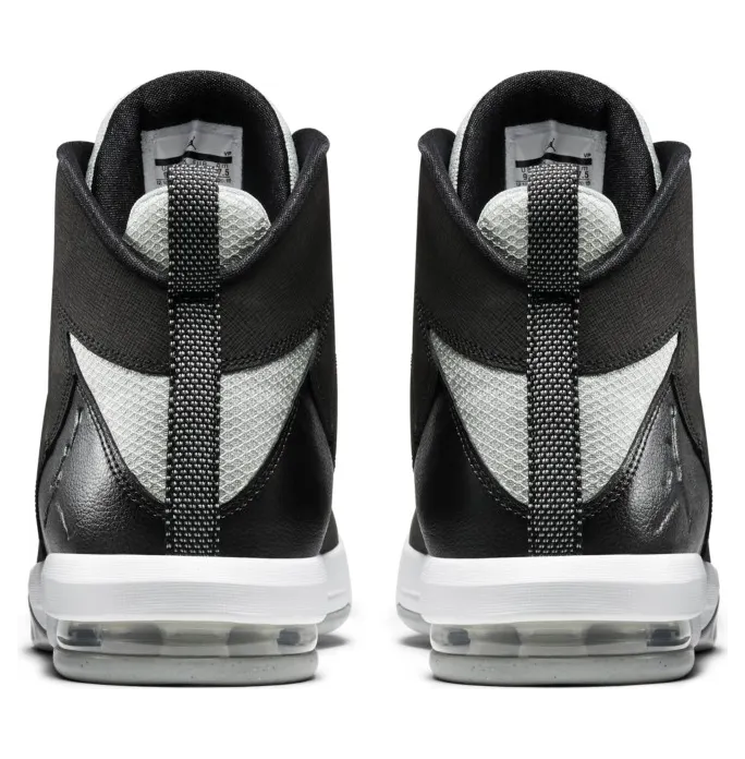 jordan-sneaker 705077-010