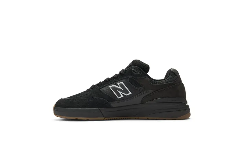New Balance Numeric 933 Andrew Reynolds Black Gum (NM933NAP)