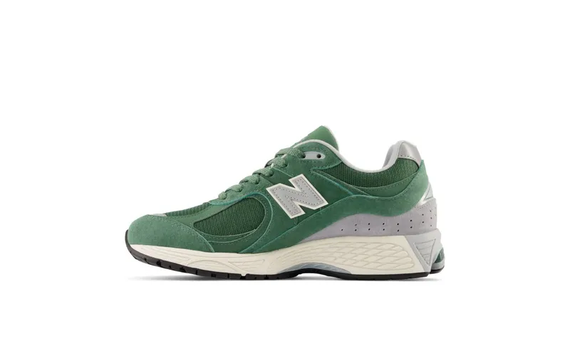 New Balance 2002R “Jade Green” (M2002RHW)