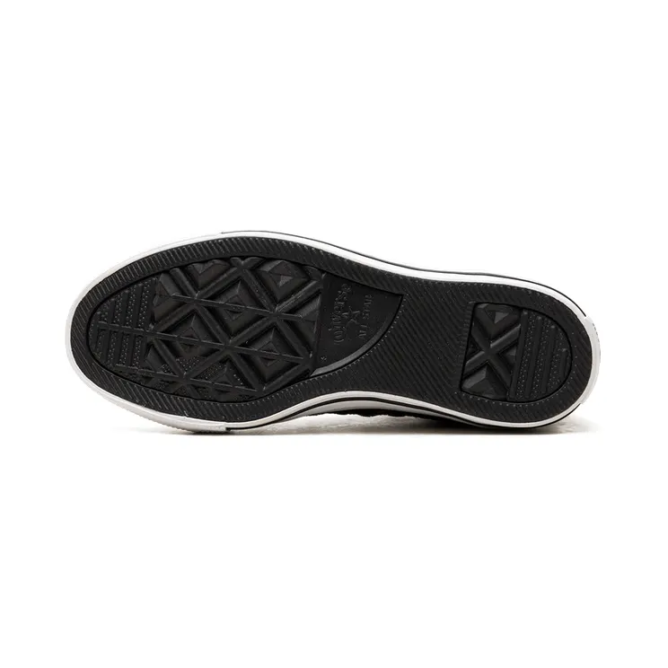 converse-chuck-taylor-all-star 555966C