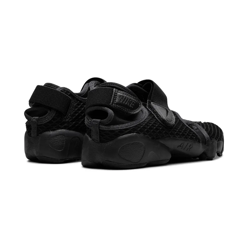 Nike Air Rift “Off-Noir” (HM8288-001)