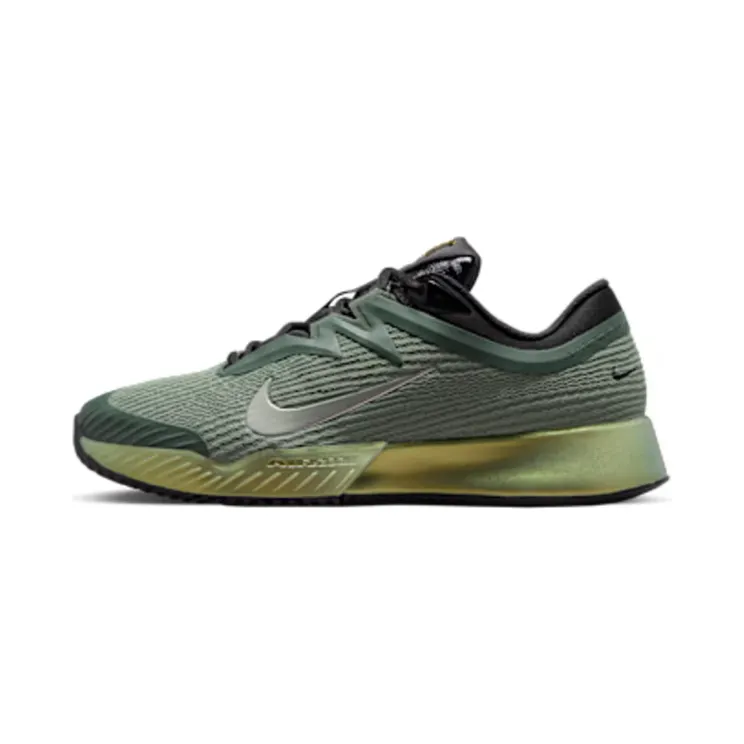 Nike Vapor Pro 3 PRM Clay Court “Camo Green / Pure Platinum / Black / Metallic Gold” (IM4114-300)