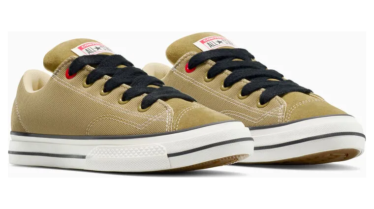 converse-sneaker A13877C