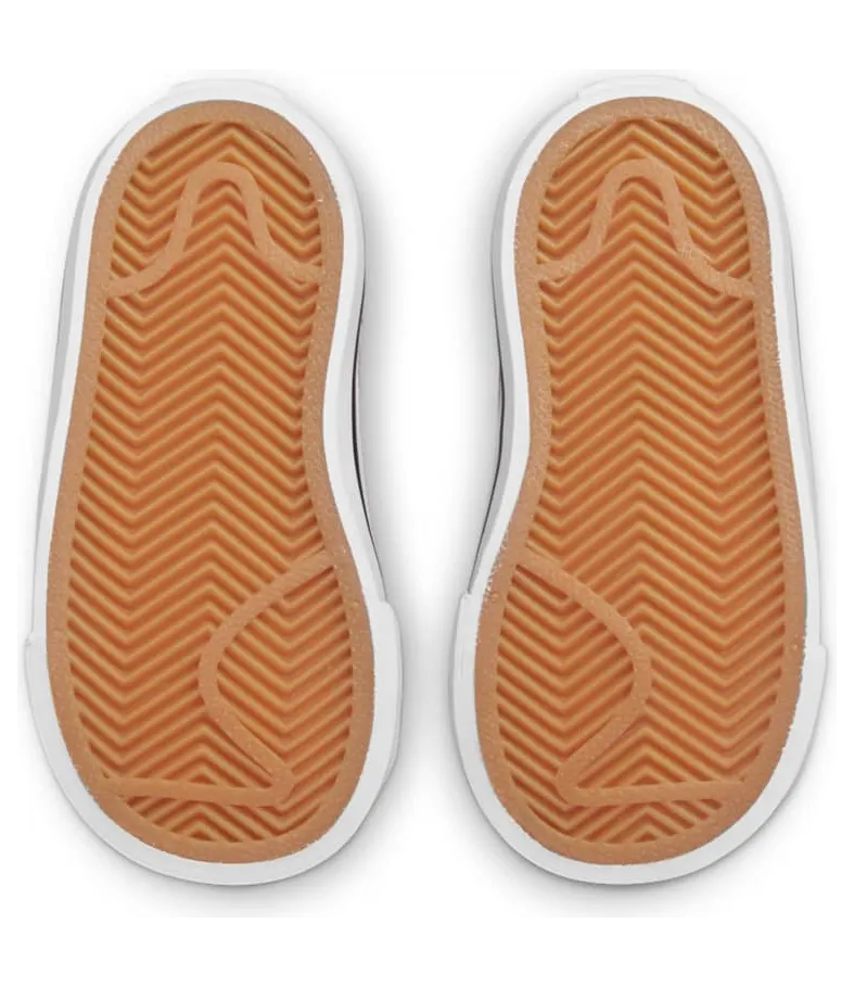 nikecourt DA5382-105