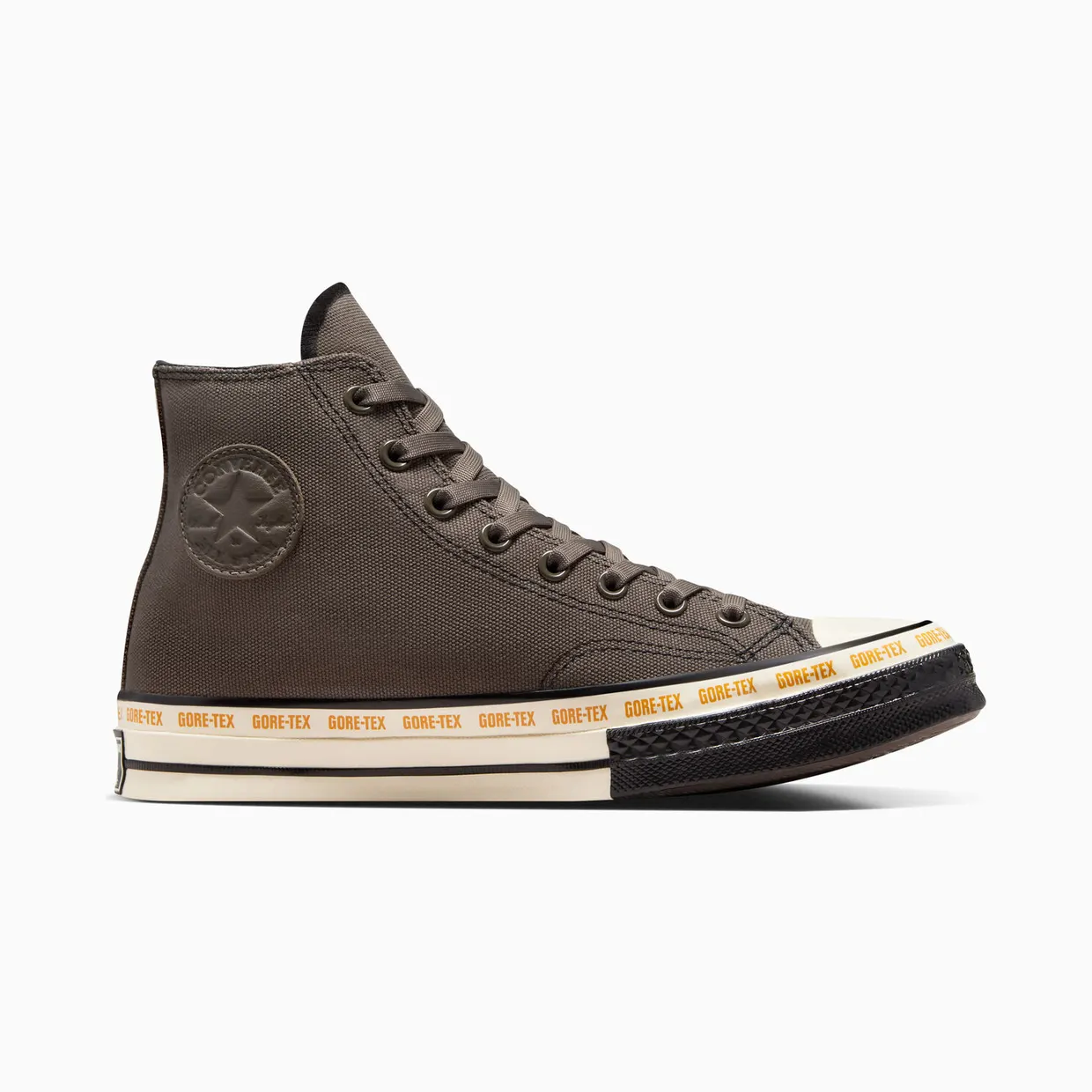 converse-chuck-taylor-all-star A09484C