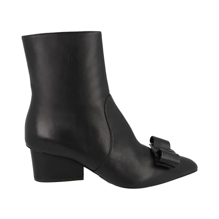 Ferragamo Vince Leather Booties Black (01A619-741022-1C)