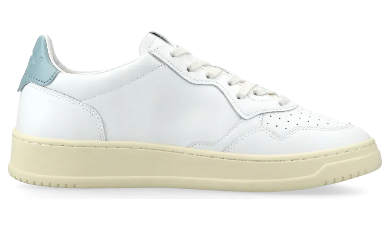 Autry Medalist Low W (leat / leat white / slv blue) – AULWLL79 (3)