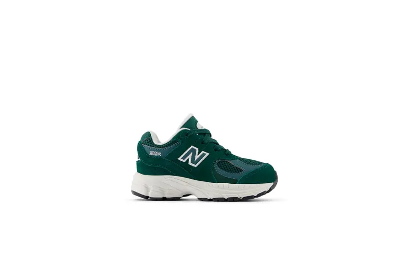New Balance 2002R Marsh Green New Spruce Sea Salt (IC2002FG)
