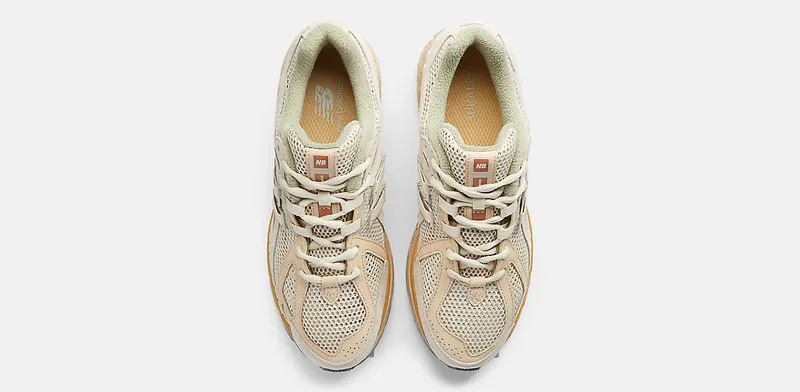 New Balance 1906R AURALEE Bone White (M1906RAU)