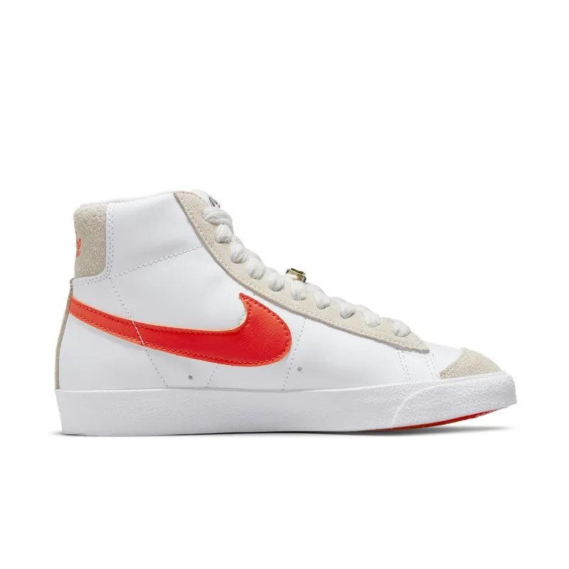 Nike Blazer Mid 77 First Use – “White / Orange / Summit White” (DH6757-100)