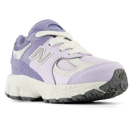 new-balance-2002r IC2002PK