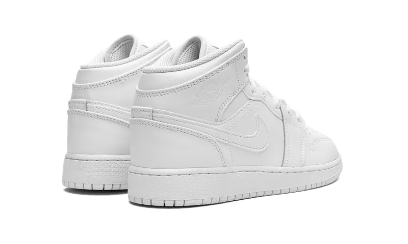 Air Jordan 1 Mid GS “Triple White 2023” (554725-136)