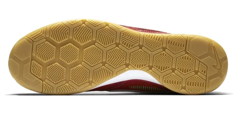 nike-gato AR9821-600