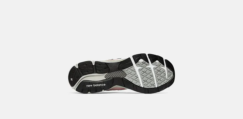 New Balance 920 MiUK Pink Grey (M920PNK)