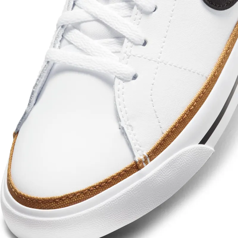 NikeCourt Legacy Older Kids’ White (DA5380-102)