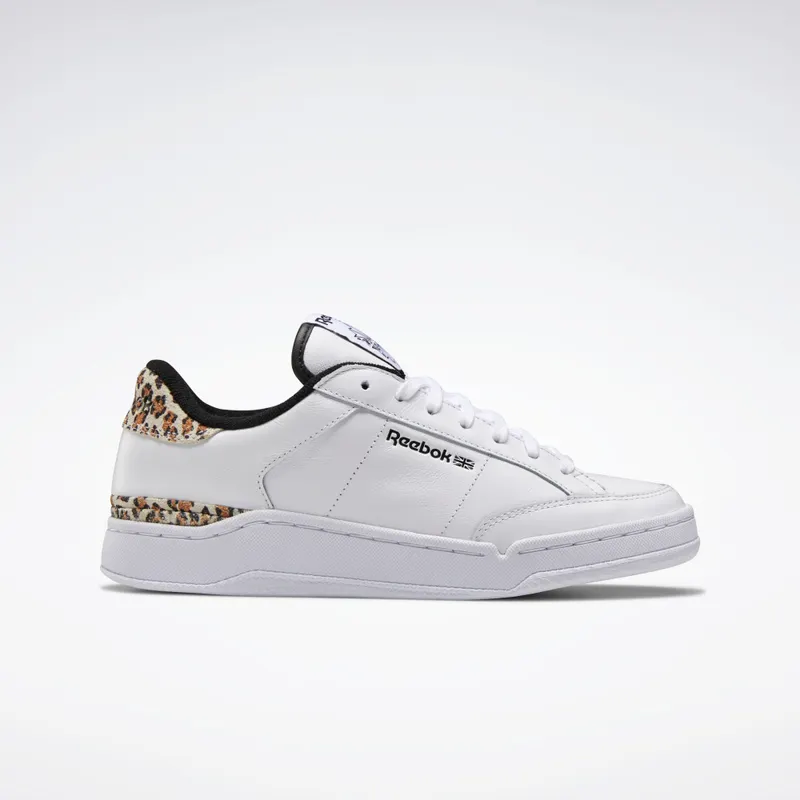 reebok-sneaker FY4997