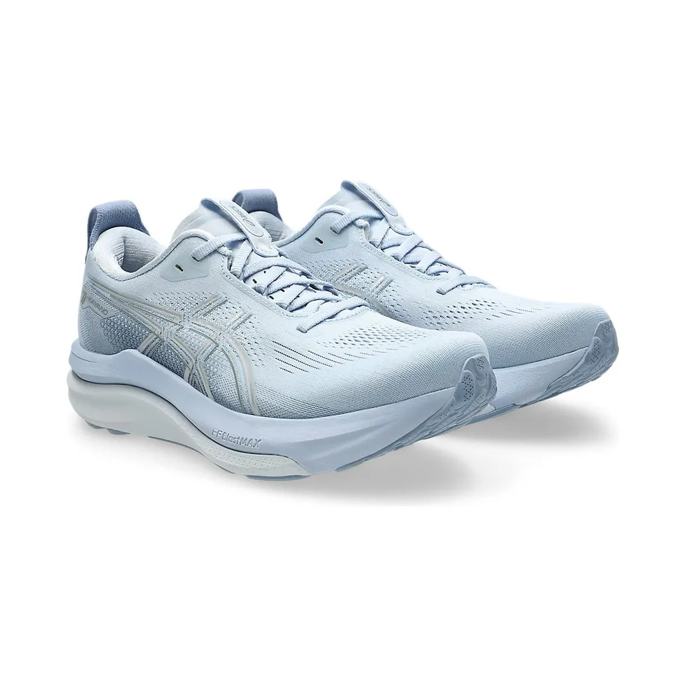 ASICS GEL-KAYANO 33 “Solid Air / Soft Sky” (1012B939-400)