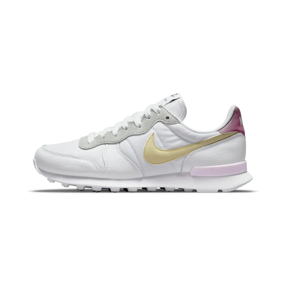 Nike Internationalist “White / Regal Pink / Light Mulberry / Lemon Drop” (DN4931-100)