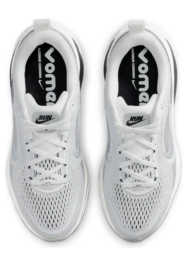 nike-vomero-18 IO9501-100