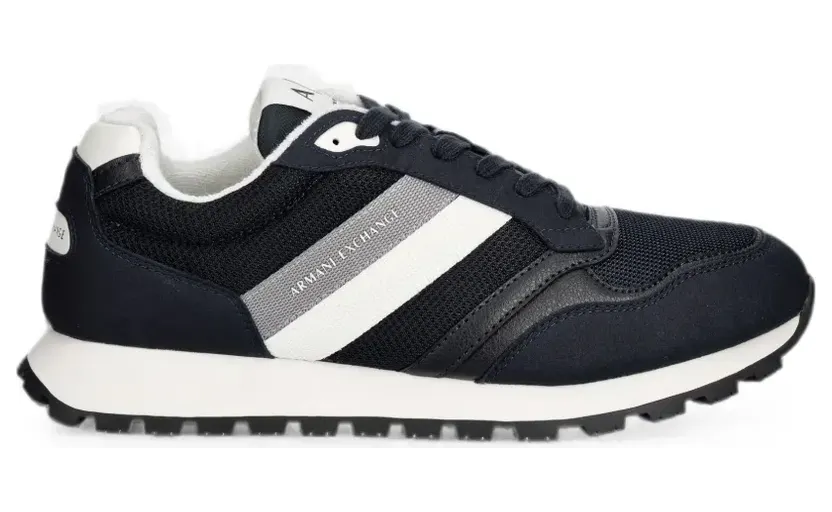 Armani Exchange Sneakers met vlakken en logoprint – Blauw (XM002690AF22926)