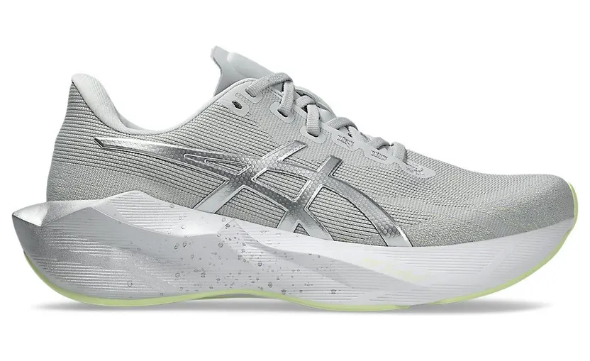 asics-novablast 1011C312-020