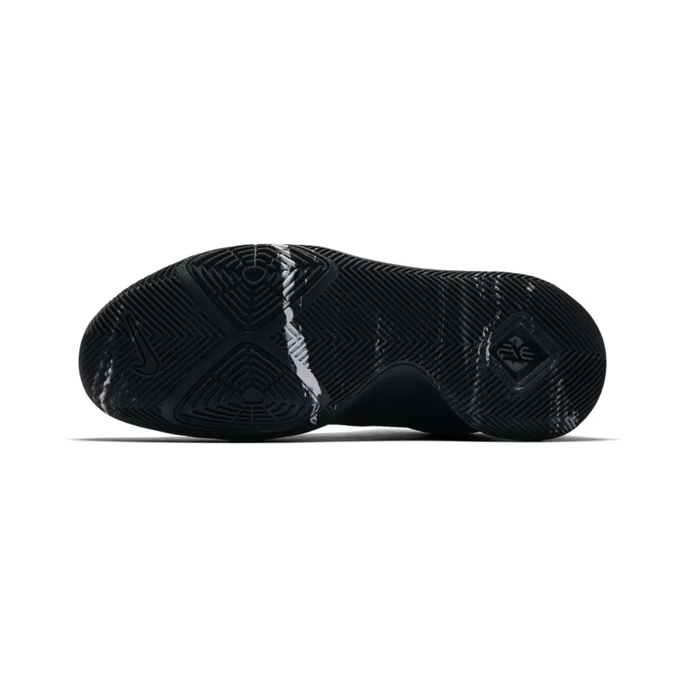 Nike Kyrie 3 Triple Black Black/Black (852395-005)