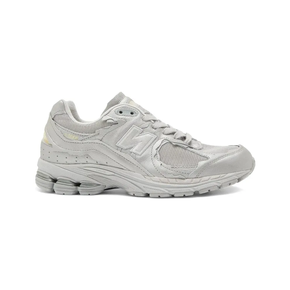 New Balance 2002R Protection Pack Metallic Silver (M2002RD7)