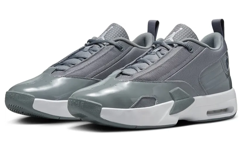 air-jordan-max-aura FQ8298-002