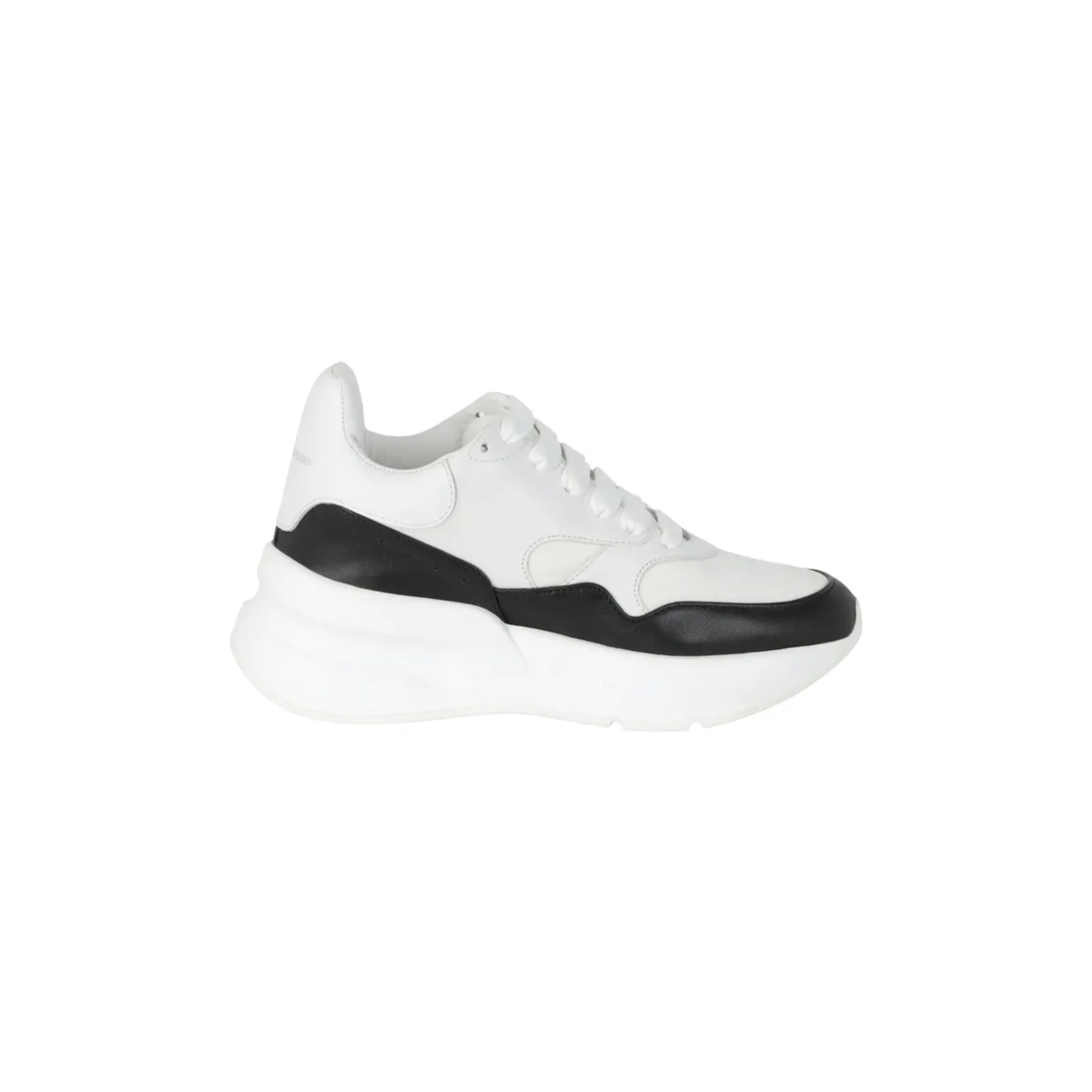 Alexander McQueen Oversized Leather Runner Sneakers White Black (533710-WHT99-9034)