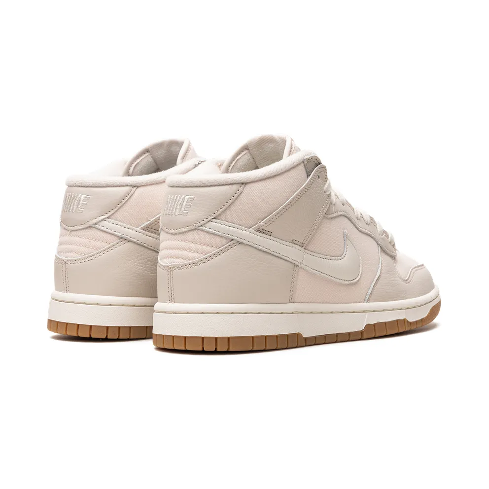 Nike Dunk Mid “Light Orewood Brown” (DZ2533-100)