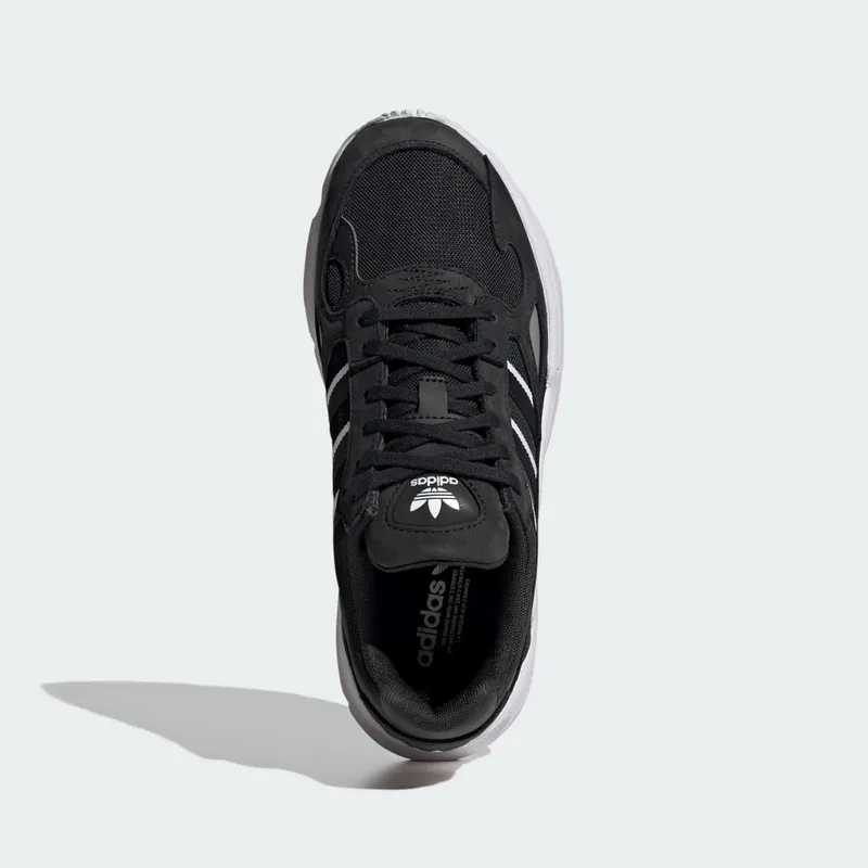 Adidas Falcon Core Black / Core Black / Cloud White (IG8301)