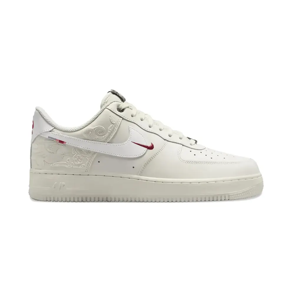 Nike Air Force 1 ’07 SE low-top – Beige (IQ1119)